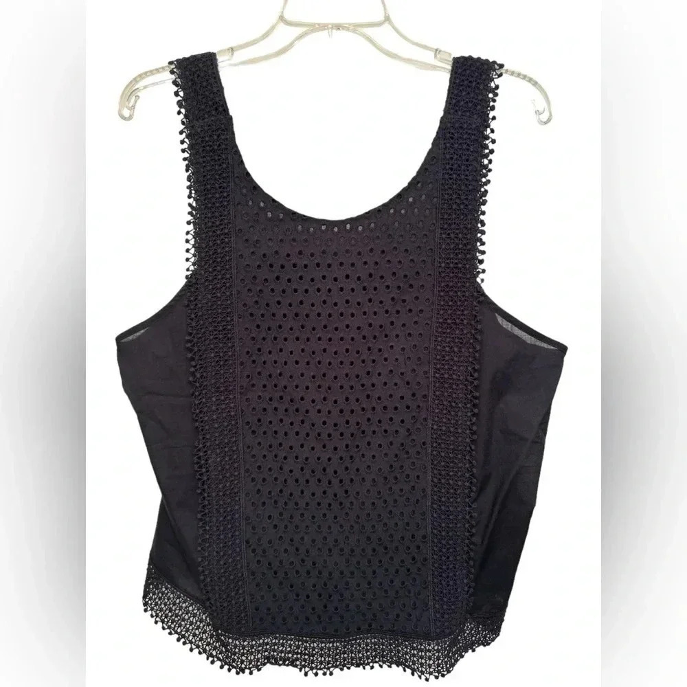 Who What Wear black thick strap eyelet tank top NWOT